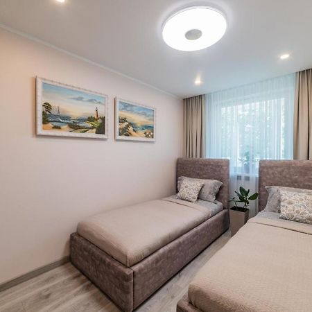 E.D. Luxury Apartaments Šiauliai Extérieur photo