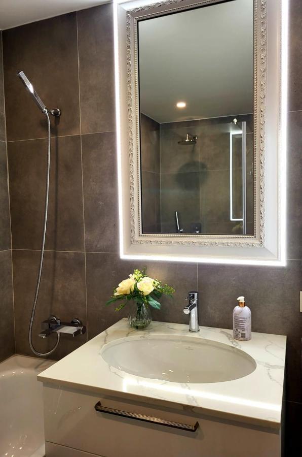 E.D. Luxury Apartaments Šiauliai Extérieur photo
