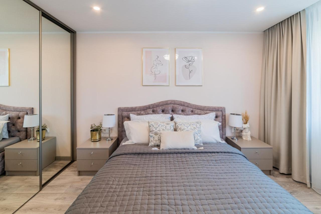 E.D. Luxury Apartaments Šiauliai Extérieur photo